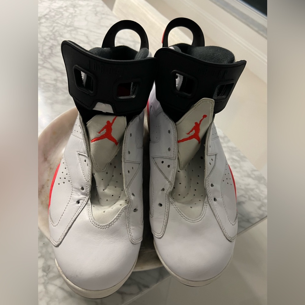 Jordan - Picture 4 of 4